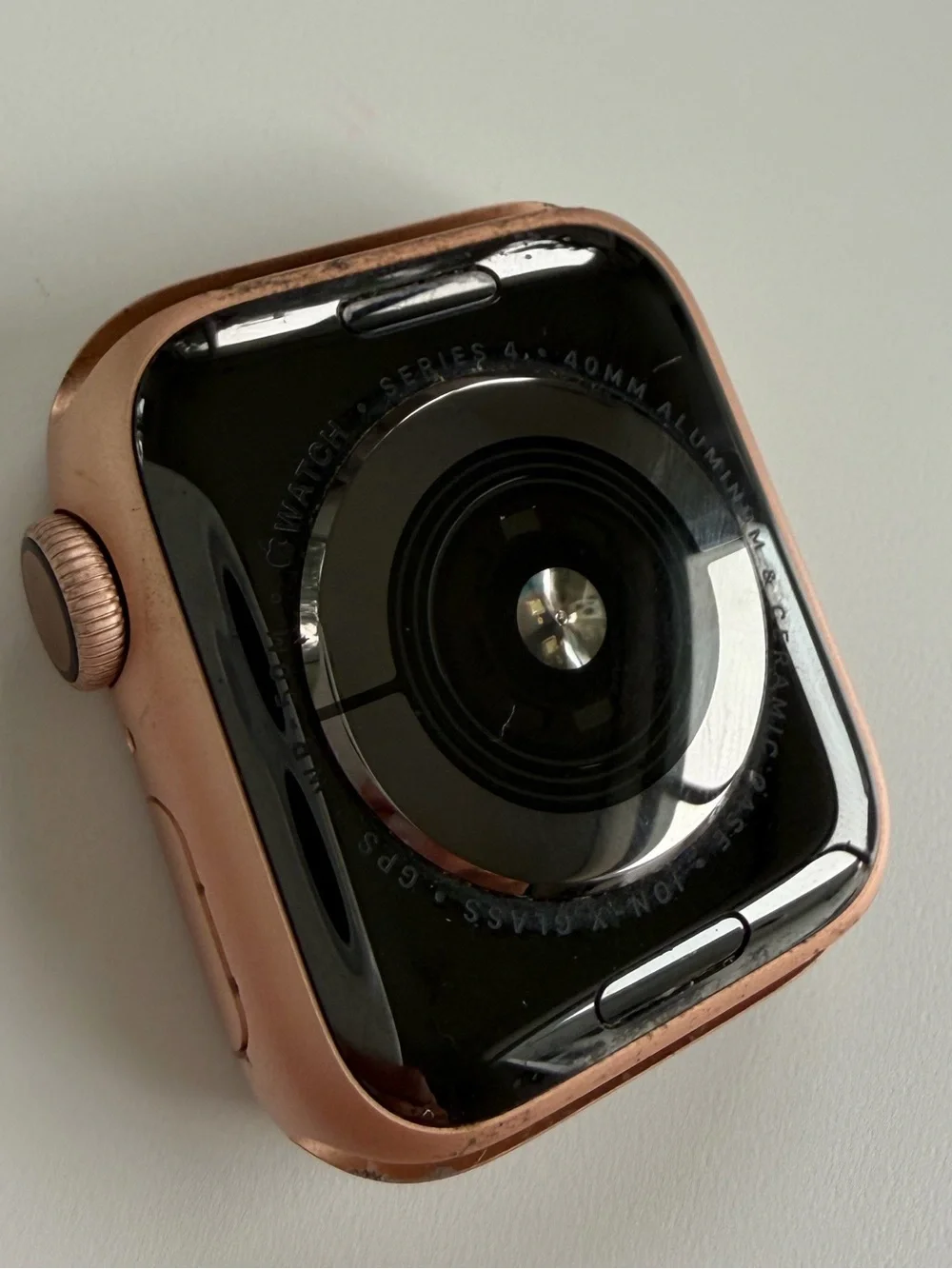 Rose Gold Apple Watch Series 4